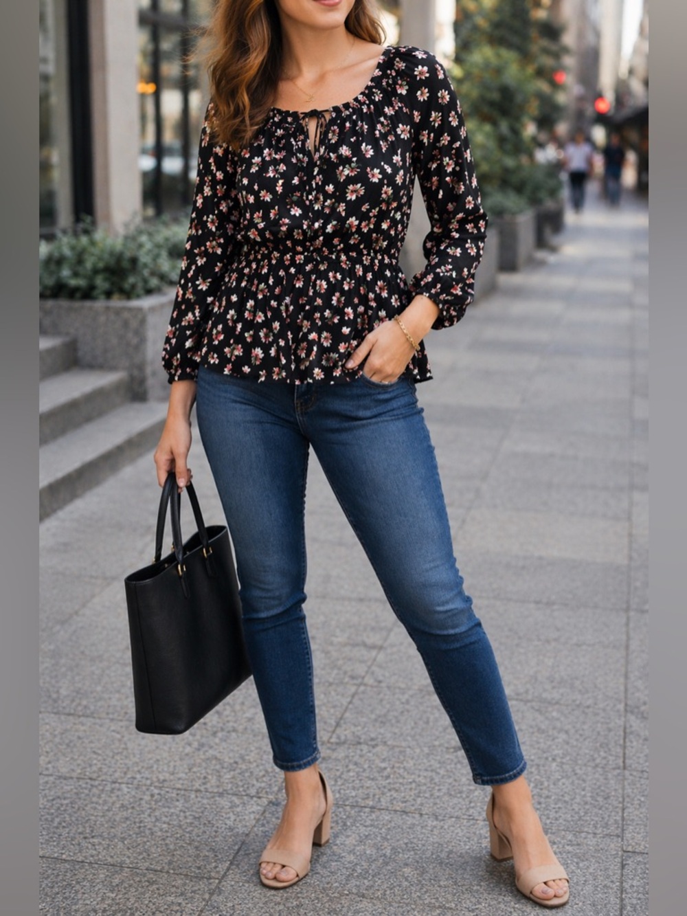 290 NWT Persaya Stitch Fix Black Floral Peplum Blouse L Long Sleeve Smocked